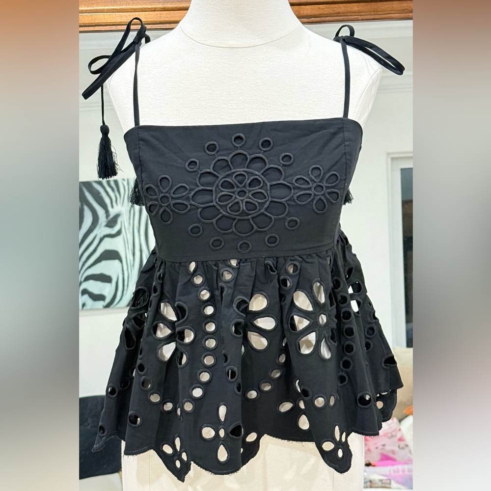 En Saison
Women's Courtney Cotton Peplum Top Small